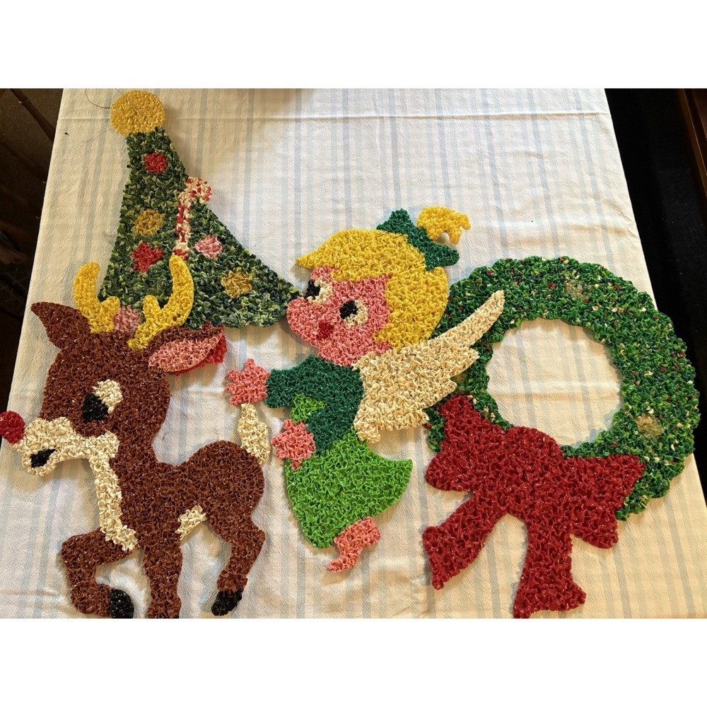Vintage Melted Popcorn Plastic Christmas Hanging Decorations Lot Of Four 18"